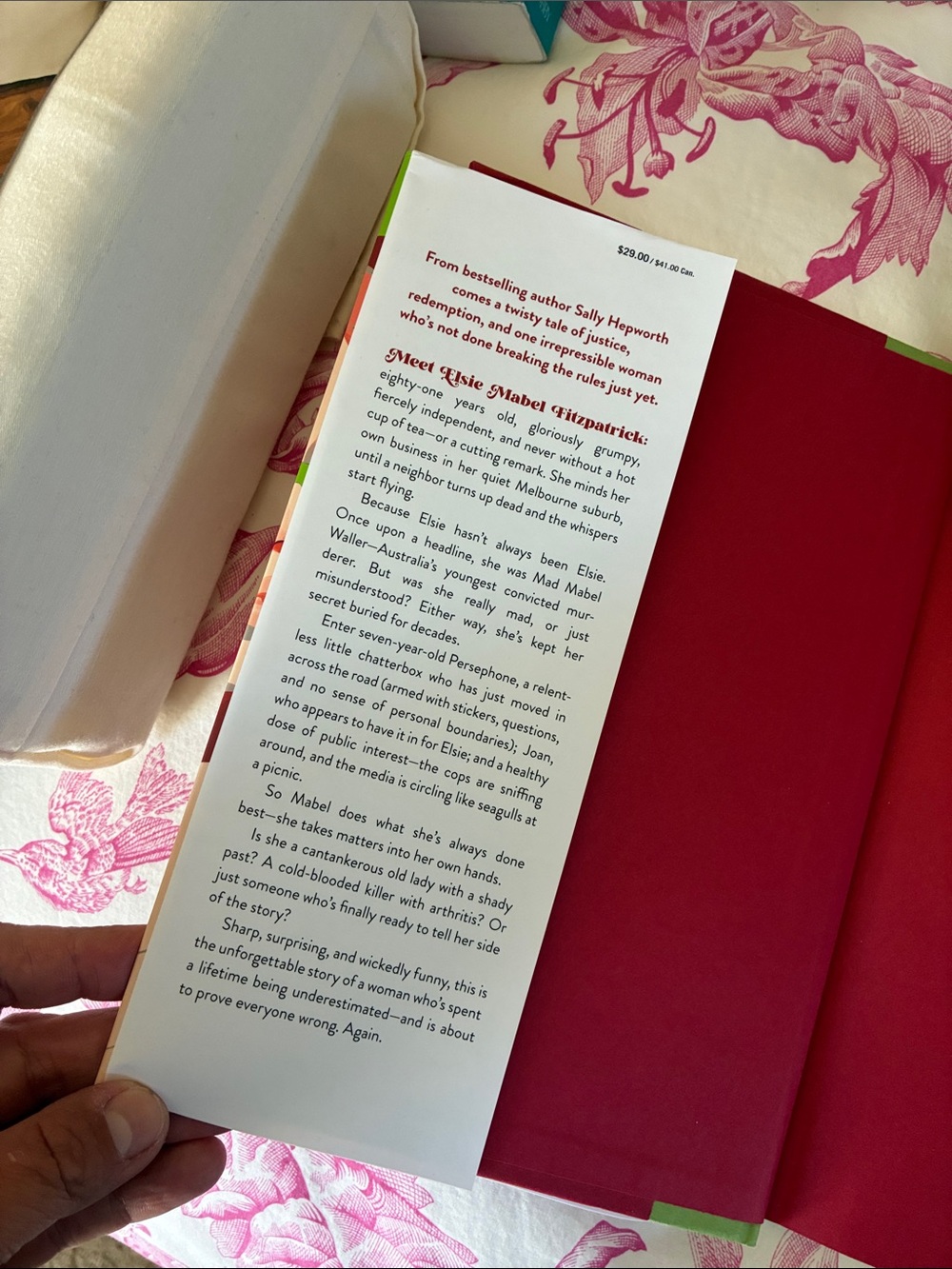 Mad Mabel Novel - Hardback Book - Picture 4 of 5